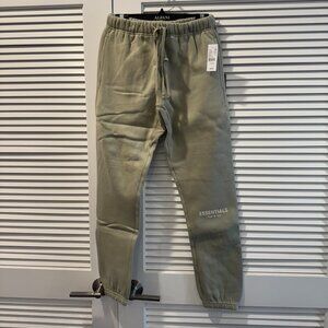 XS Sea foam green FOG Essentials